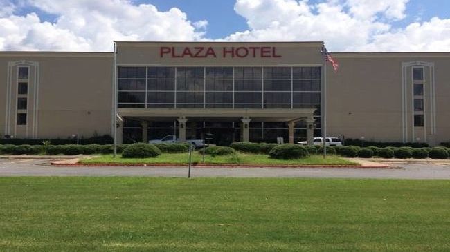 Plaza Hotel And Suites Pine Bluff Eksteriør billede